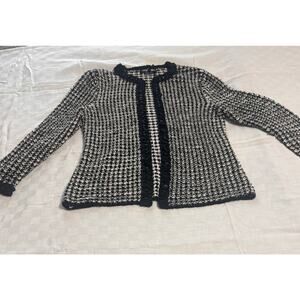 Jones New York medium black and white houndstooth sweater, vintage